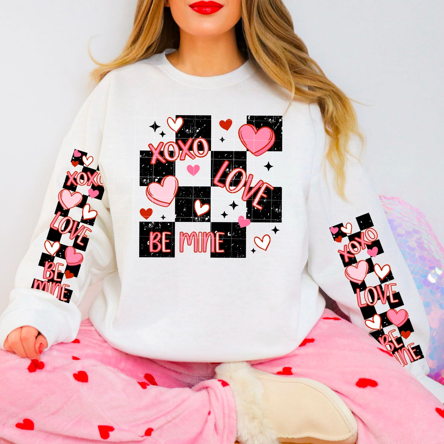 XOXO Love Be Mine with Sleeves Sweatshirt Special